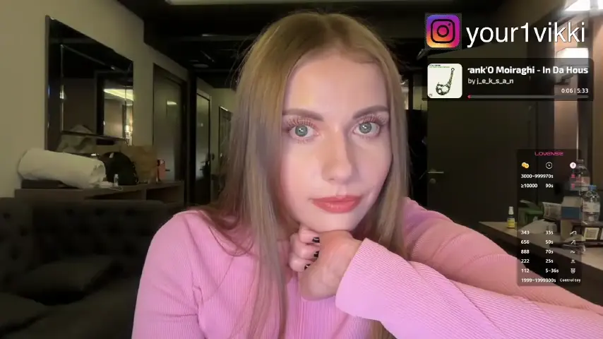 -vikkil0vescheese-