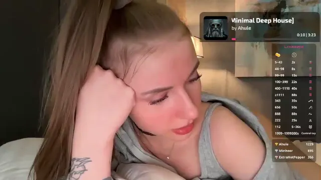 -vikkil0vescheese-