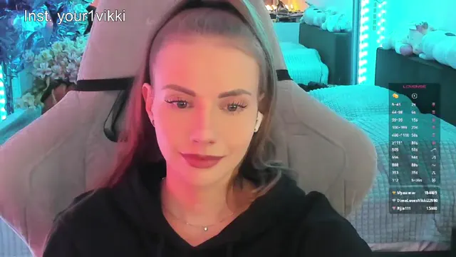 -vikkil0vescheese-