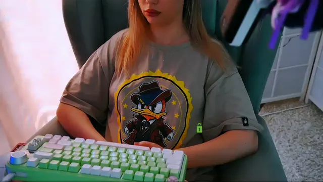 000---