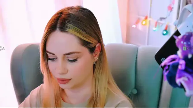 000---