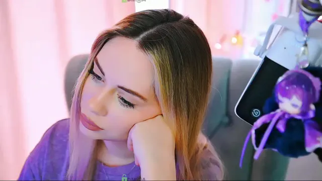 000---