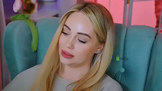 000---