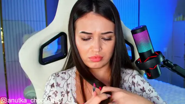 adel-chocolatee