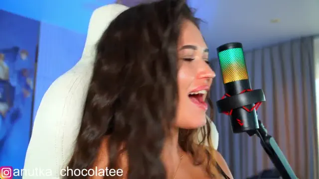 adel-chocolatee