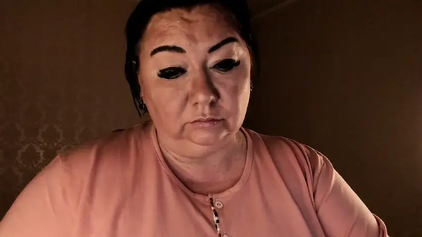 alinahott1