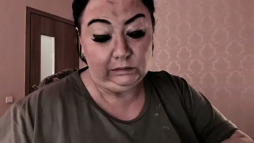 alinahott1