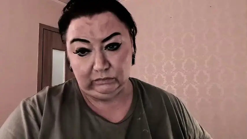 alinahott1