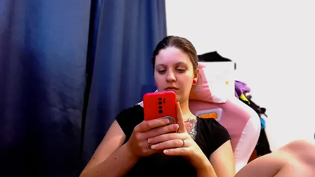 ann-mikele