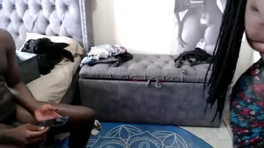 bigboobscoupls
