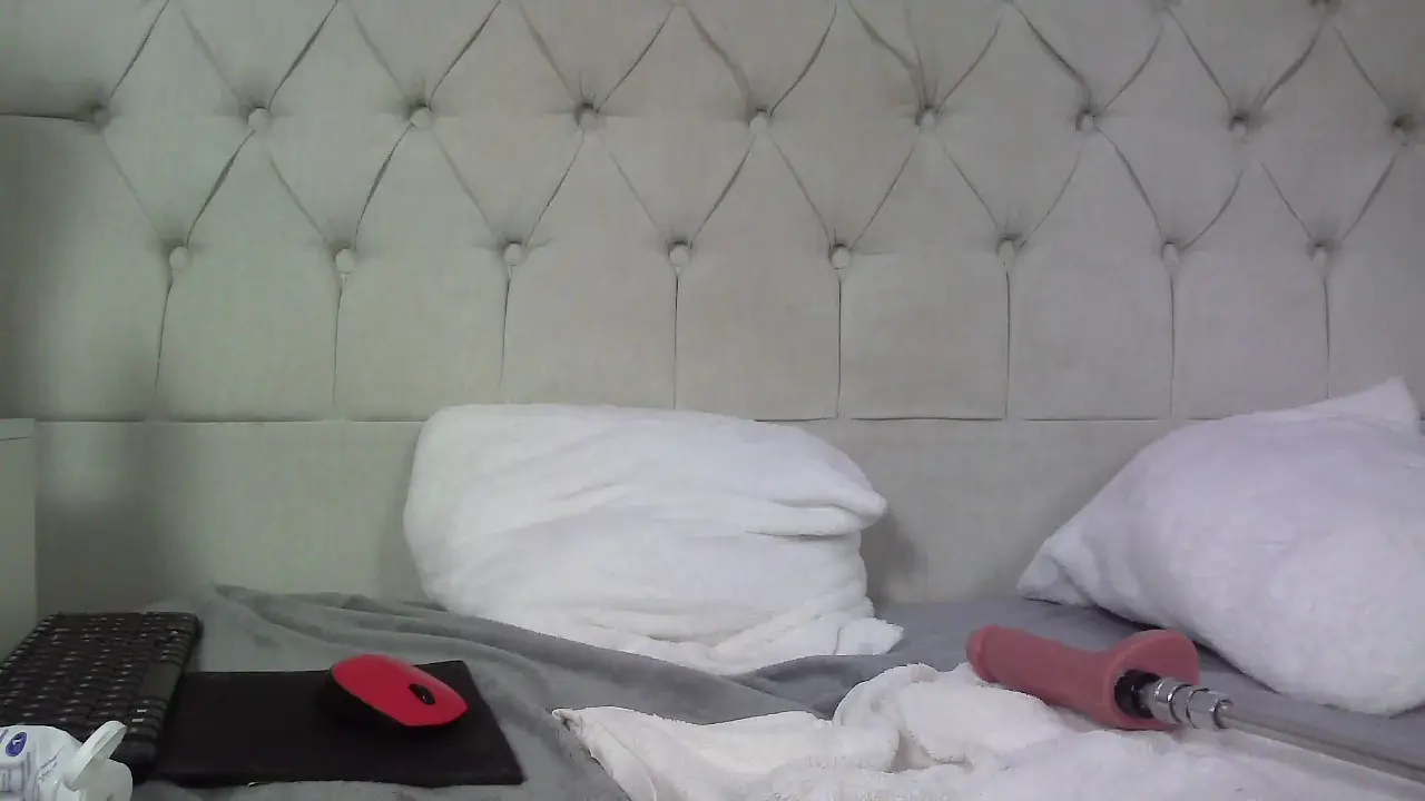 carolslut1985