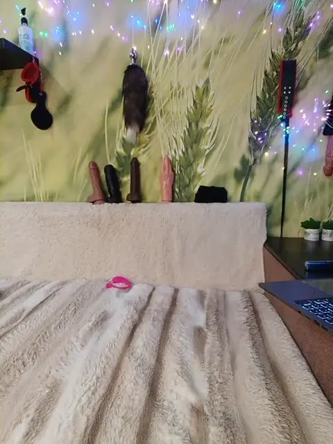 dianaahtender