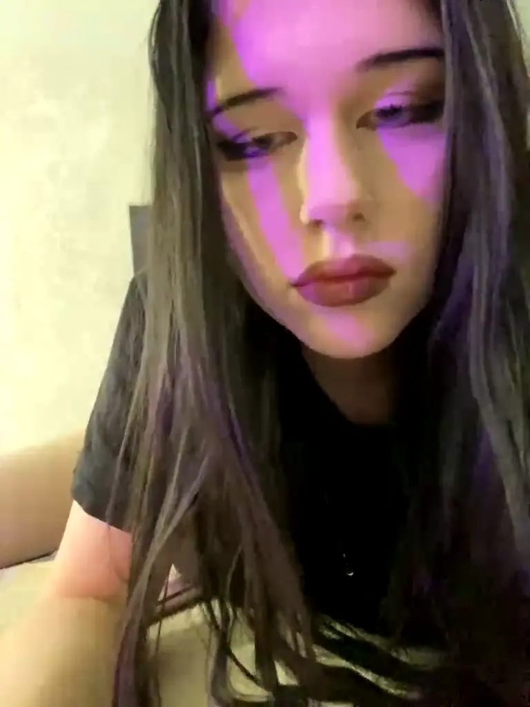 emog1rl