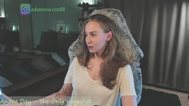eva-adamova