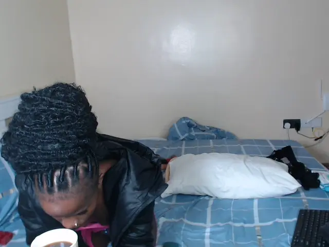 itsyagirlpookie