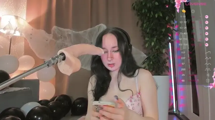juicy-vikki
