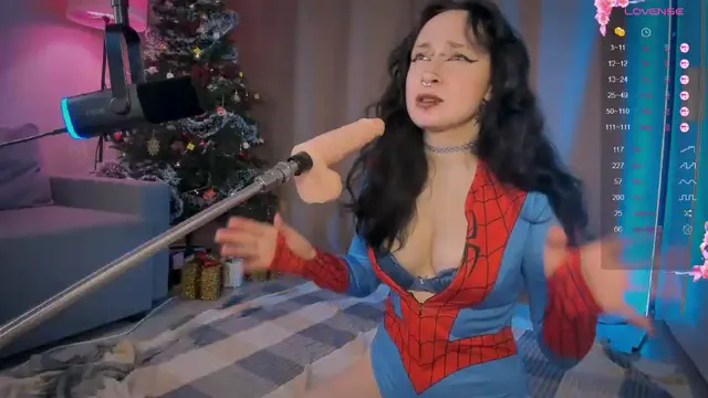juicy-vikki