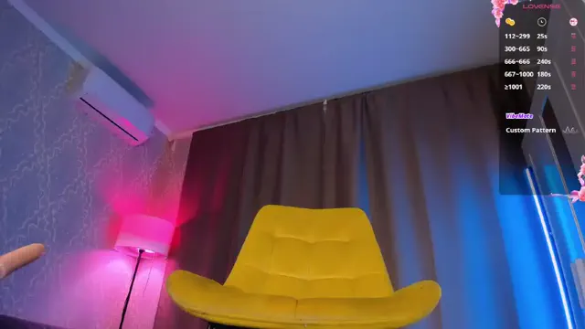juicy-vikki