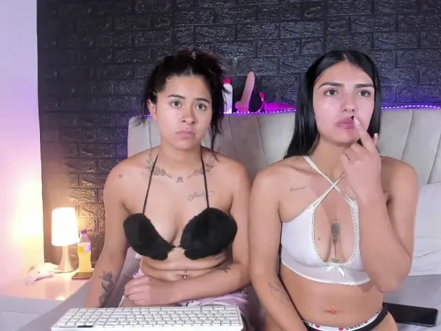 lesbian-hard-69-1