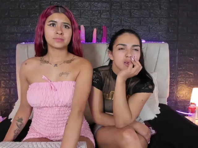 lesbian-hard-69-1
