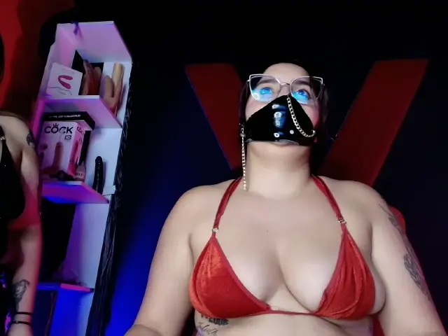 miss-and-submissive2