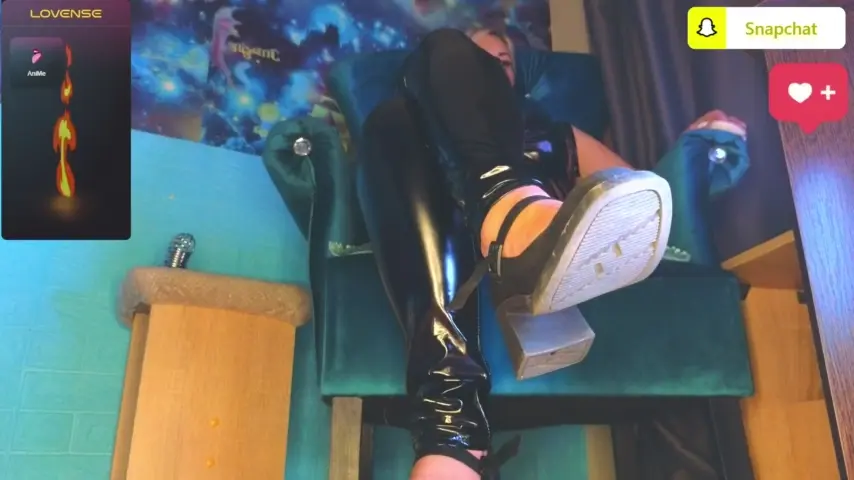 mistress-gwen