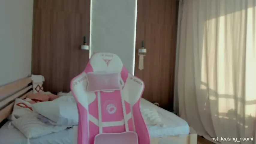 naomimif