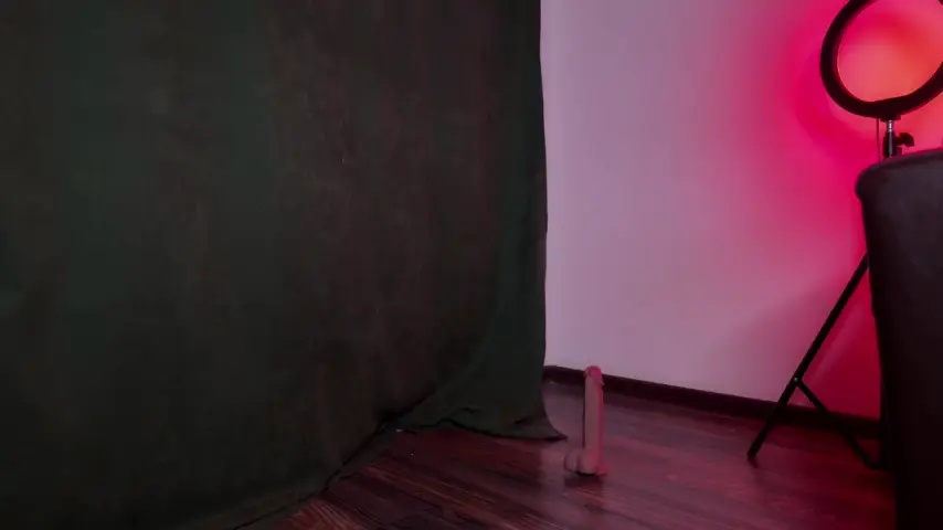 pinkfoxya