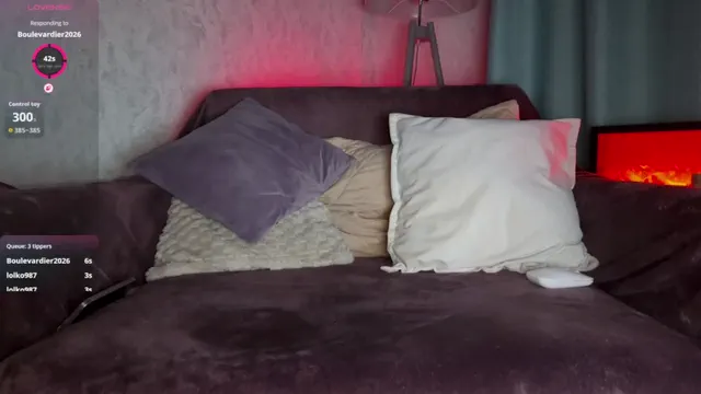 pinkfoxya