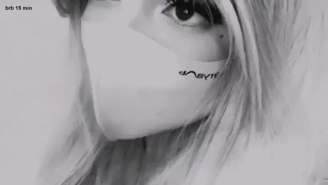 pinkfoxya