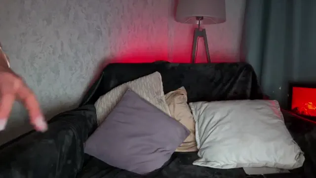 pinkfoxya