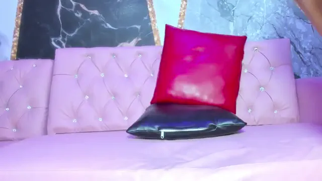 room-kitty
