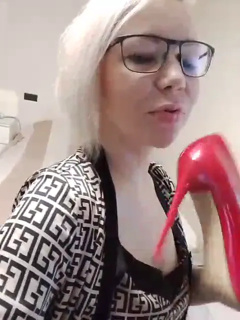 tilytily
