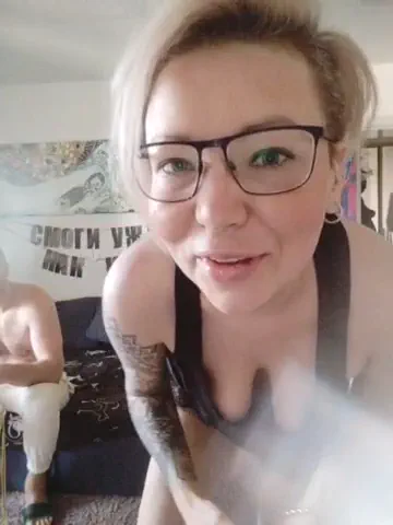 tilytily