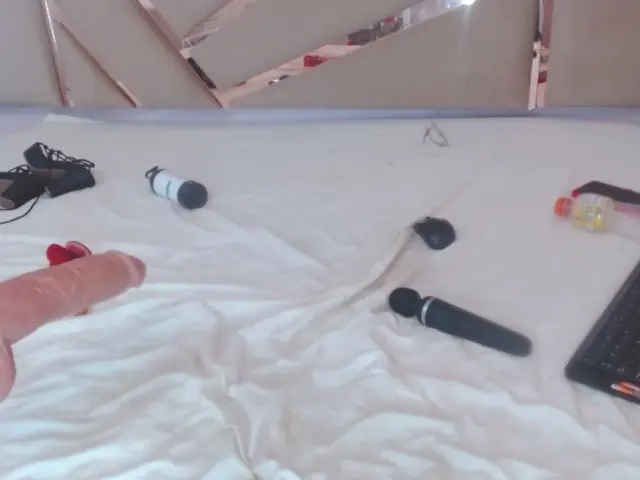 tu-y-yo19