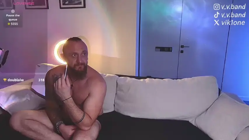 vik1one1