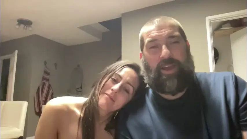 420kc_couple