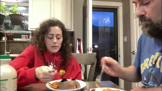 420kc_couple