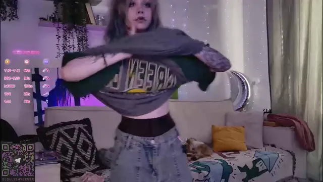 _lollyshy_