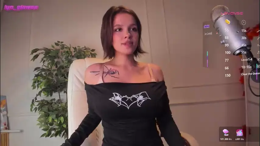 adalyn_glow