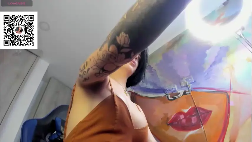 adelineefoxxx