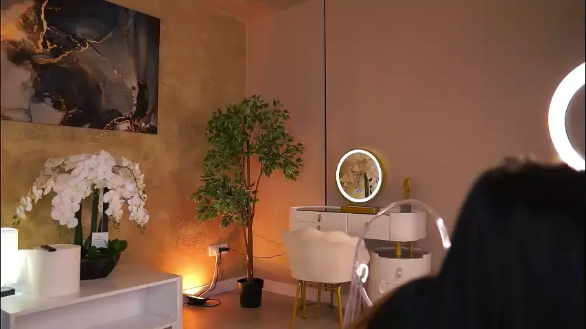 aishaadevoe