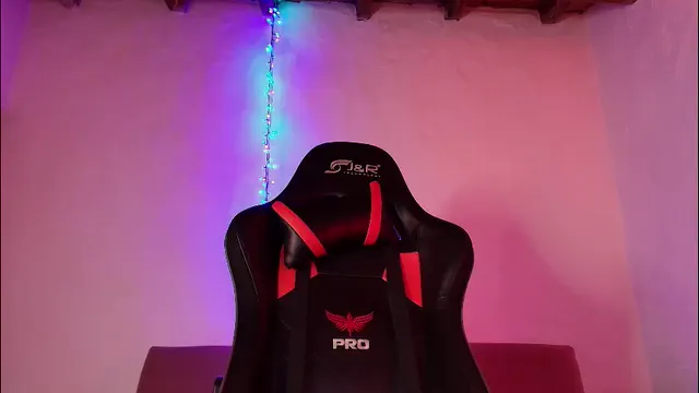 alessafrost_