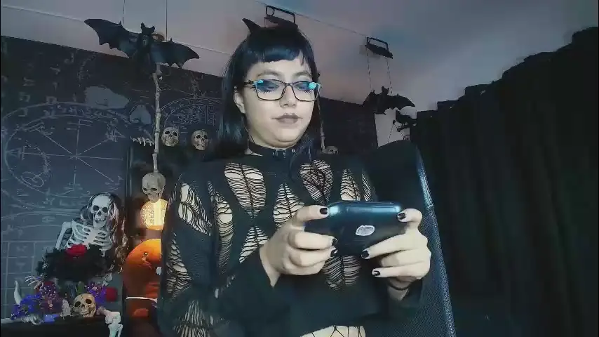 alexhoe_