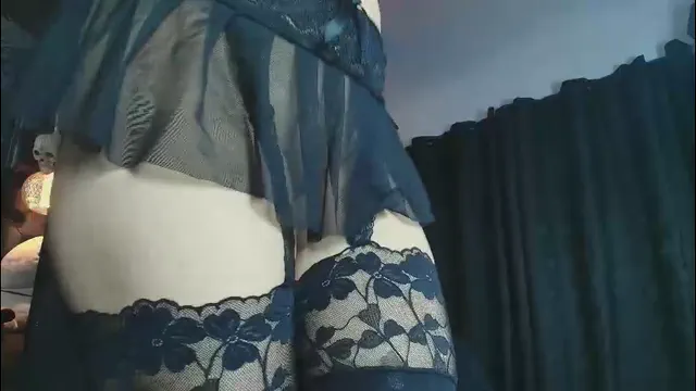 alexhoe_