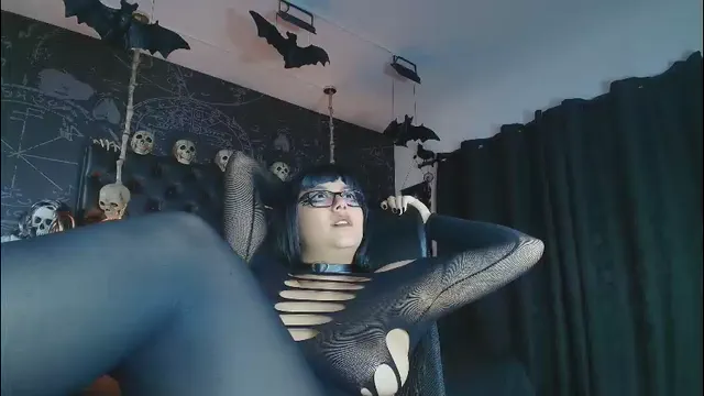 alexhoe_
