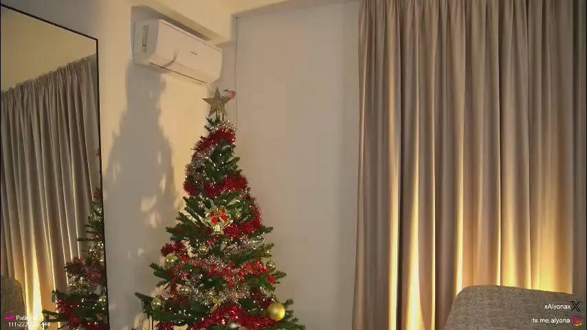 alyonaqueen_