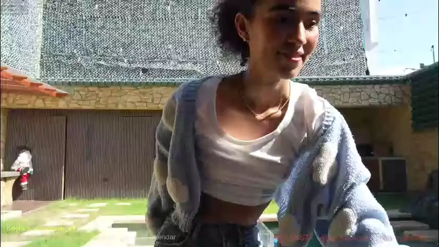 amnie_