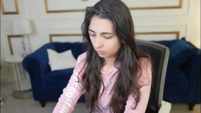 anabel2054