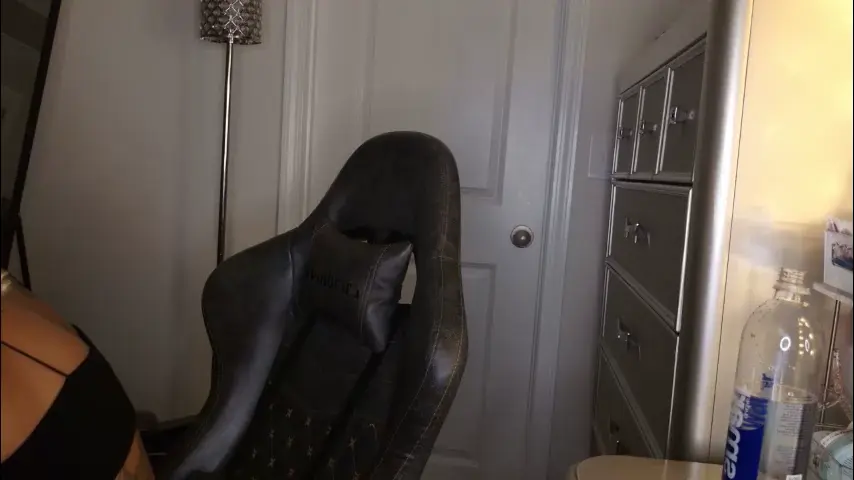 butterflybootyy